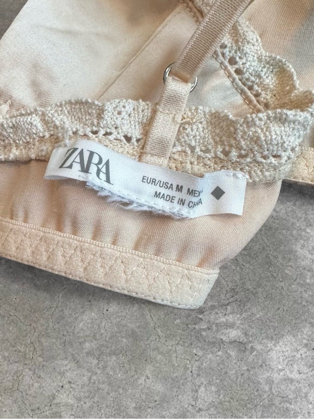 Zara Cream Lace Bralette - Picture 3 of 7